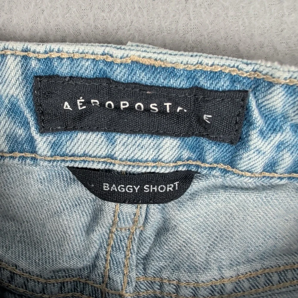 Aeropostale Shorts Baggy Short Women 0 Blue Denim Distressed Raw Hem